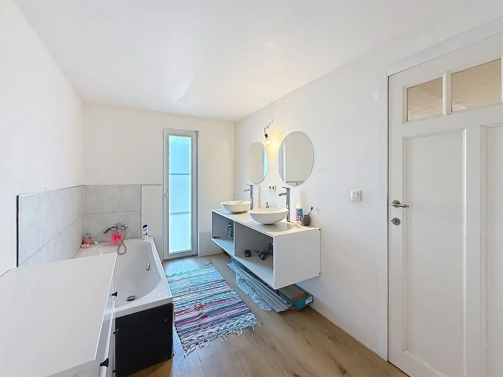 Gerenoveerde woning, 3 slpks, 2 bdks, opp 15a 80ca foto 47