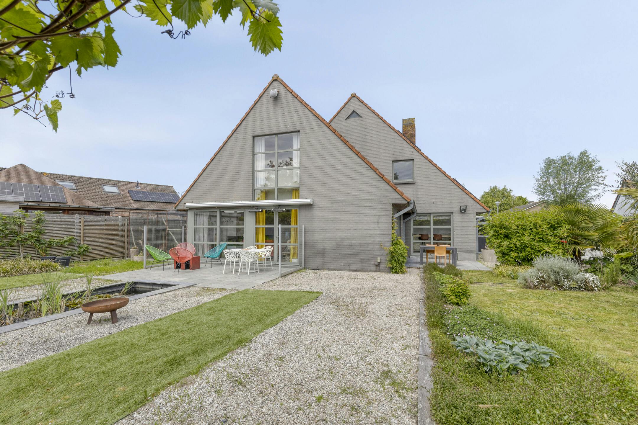 Villa met praktijkruimte op ruim perceel te koop te Brugge foto 16