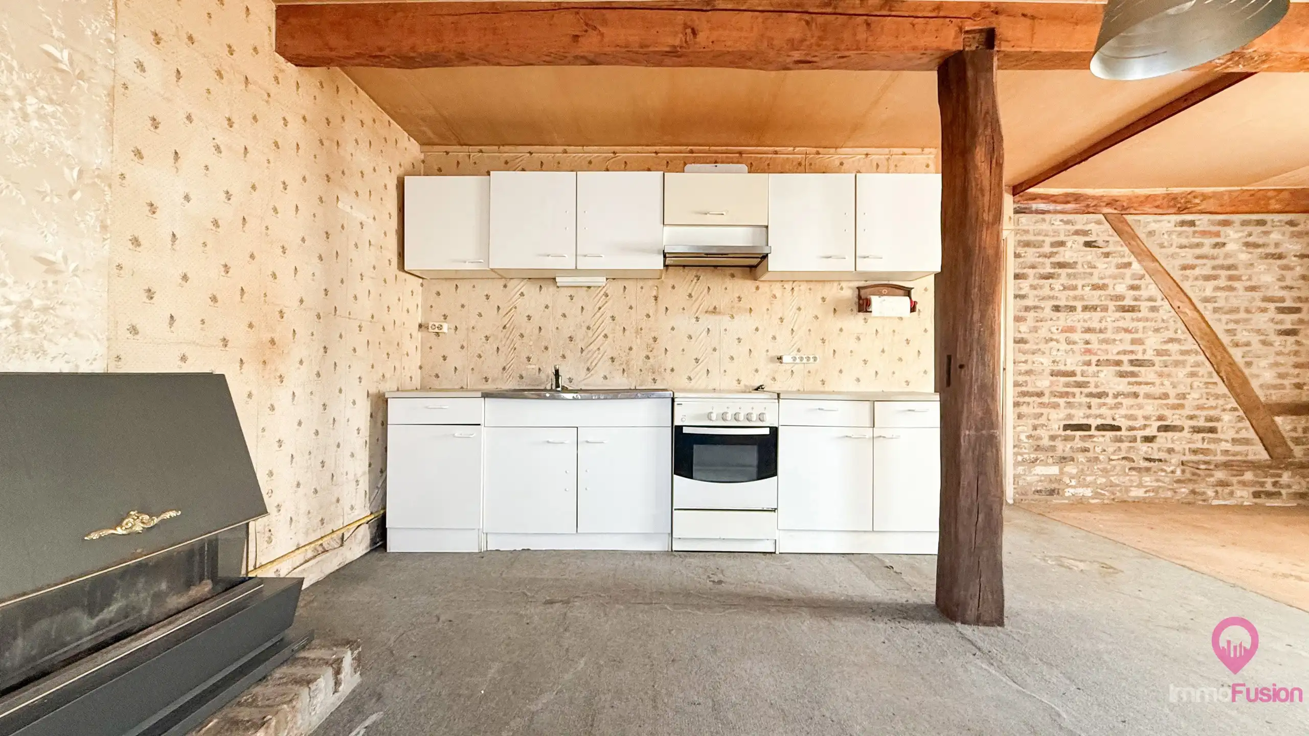 Te renoveren woning gelegen op een doodlopende straat! foto 14
