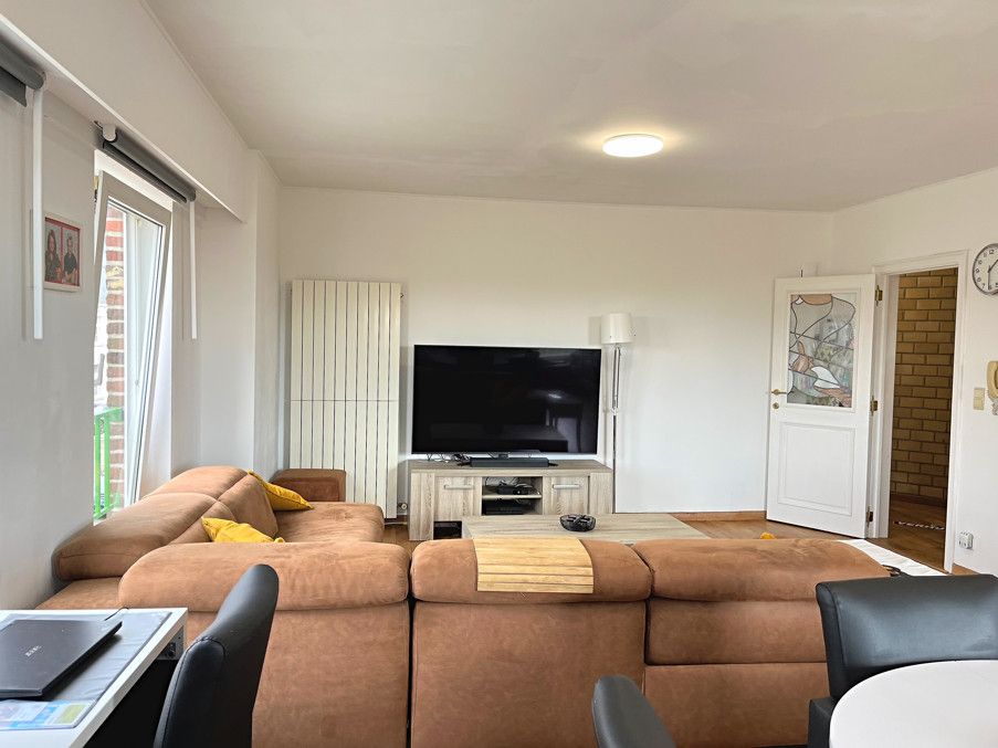 RUIM APPARTEMENT MET GARAGE, CENTRUM HALEN! foto 5
