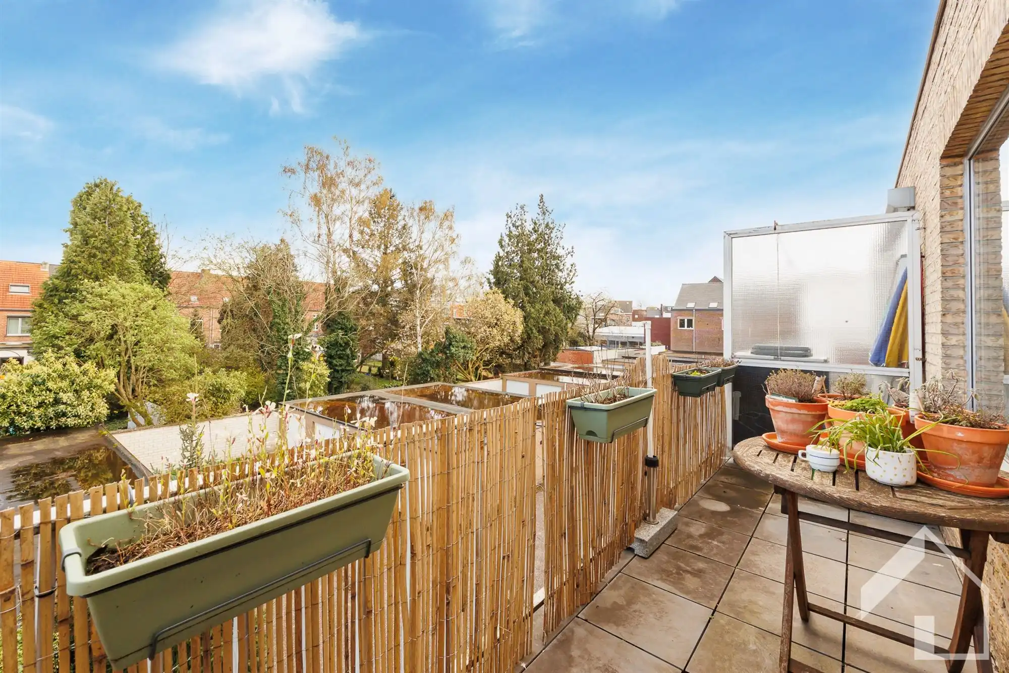 Instapklaar appartement met garagebox! foto 18