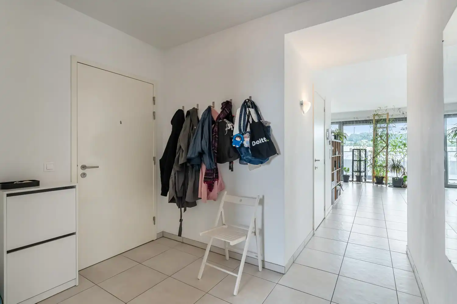 Modern en energiezuinig(A-label) appartement met 2 slaapkamers, een terras, een autostaanplaats en een kelder te Herent! foto 2