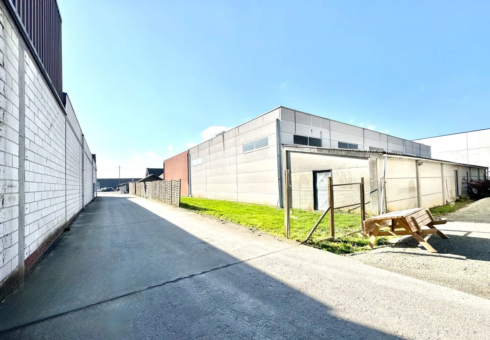 MAGAZIJN - 235 M² foto 2