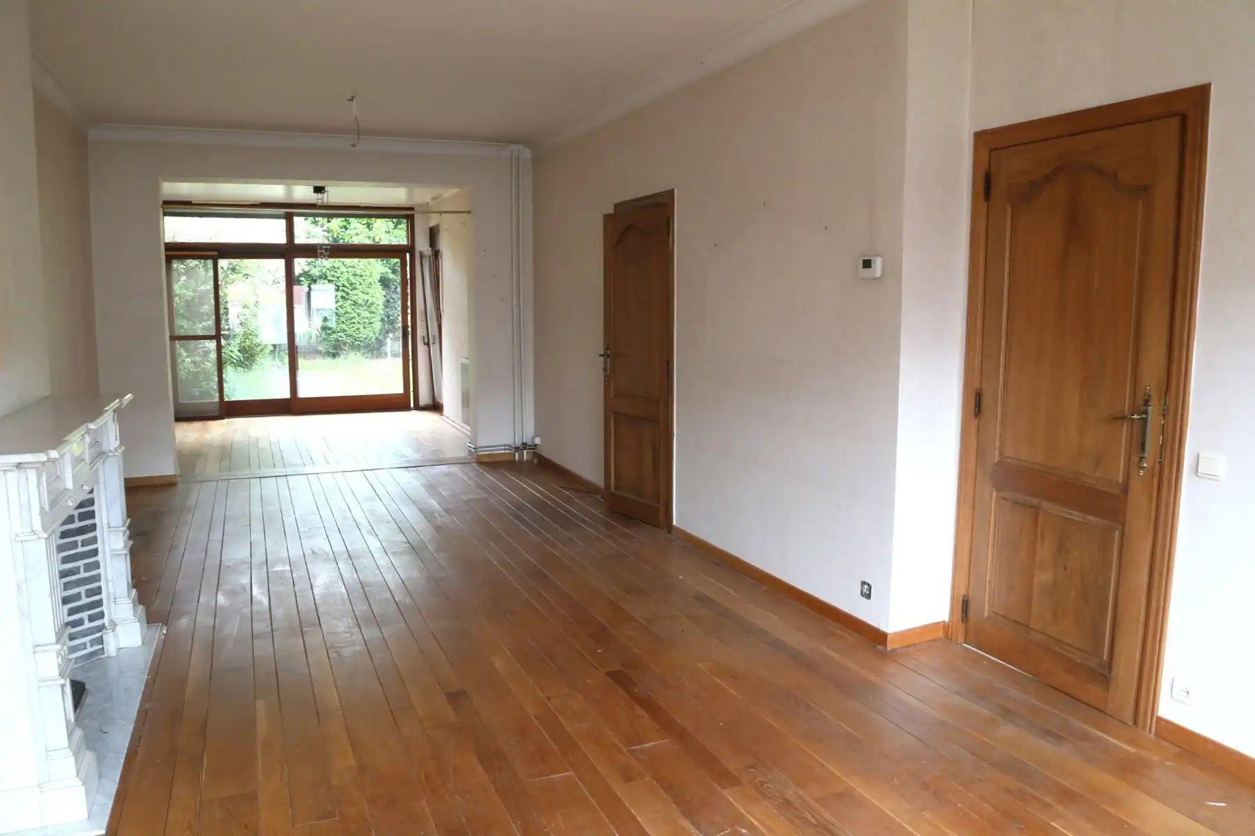 Huis met toffe buitenruimte in rustige en groene straat.   foto 2