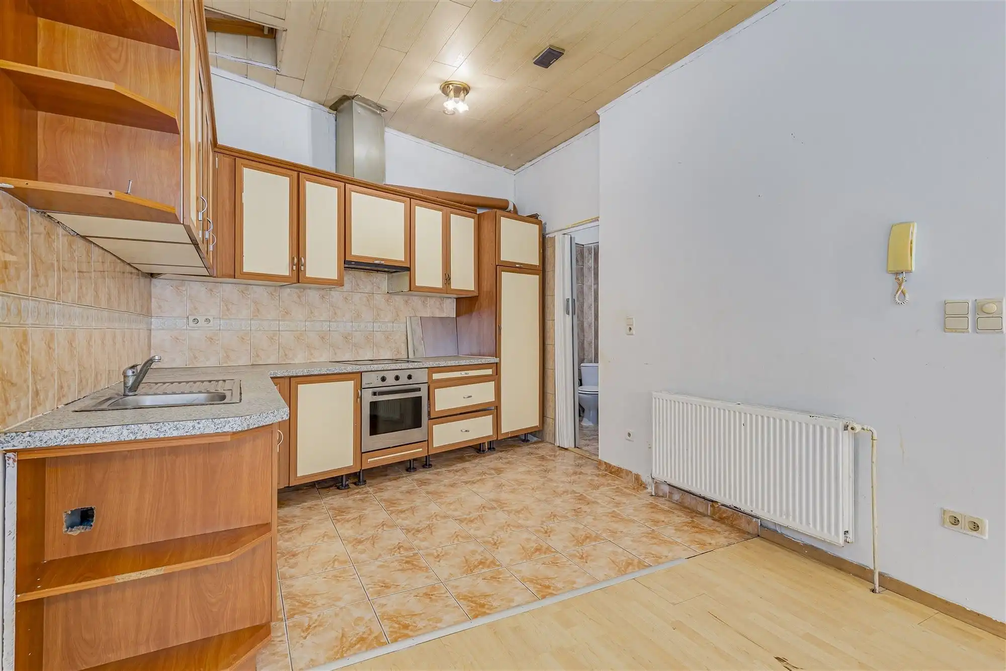 Huis te koop ingedeeld in 3 studio's te 2060 Antwerpen foto 6