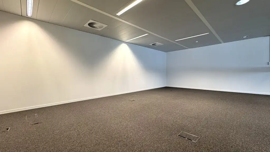 Instapklare kantoren te huur vlakbij E19 in Kontich foto 7