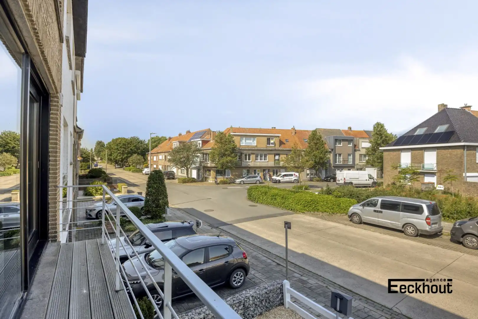 Zeer verzorgde, instapklare bel-étagewoning met 3 slaapkamers in rustige buurt te Bredene! foto 10