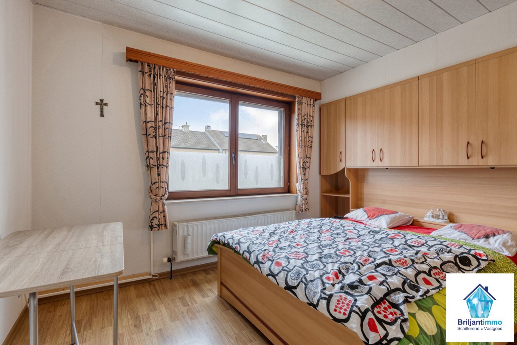 Halfopen bebouwing met veel ruimte op toplocatie foto 17