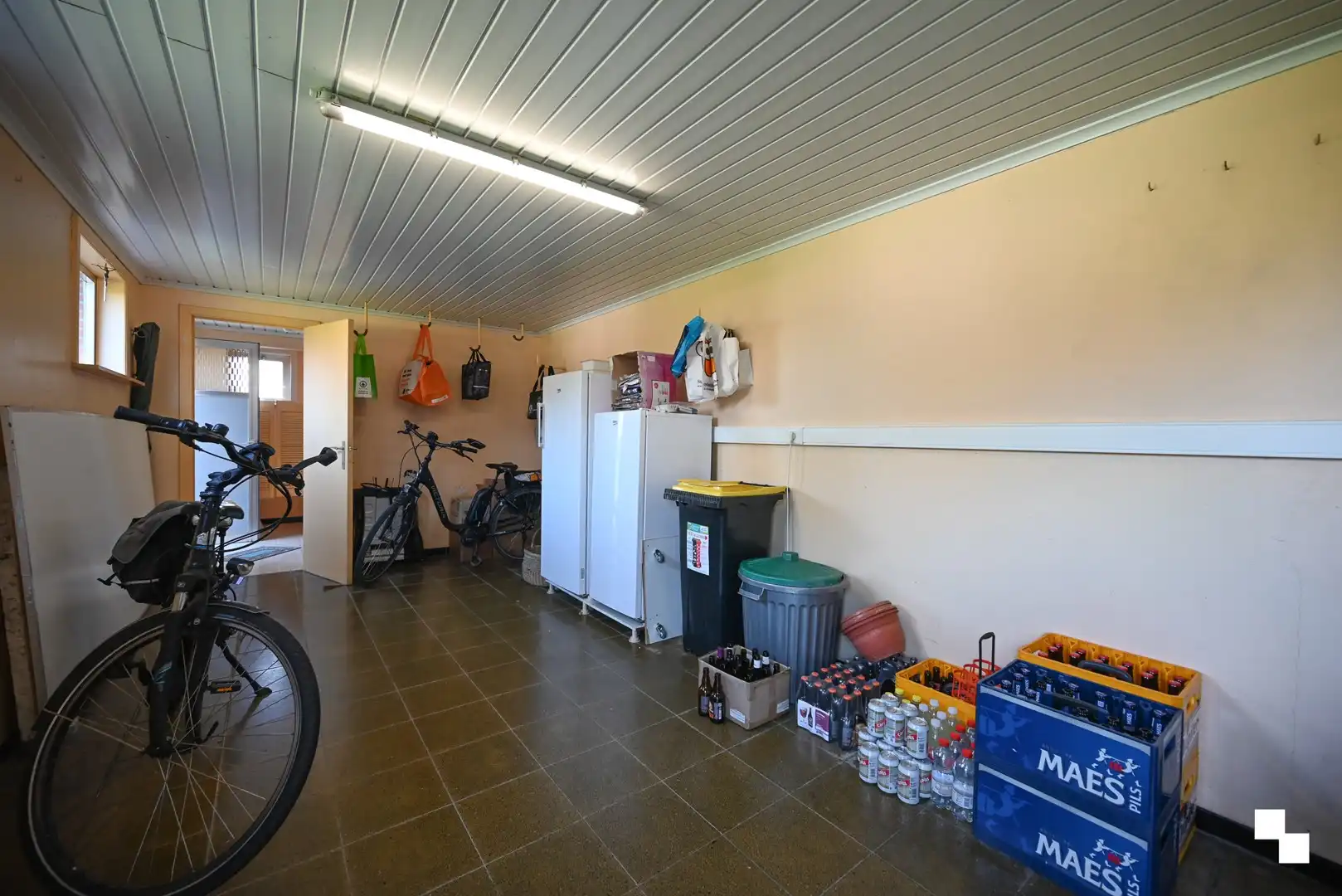 Vrijstaande woning met een heerlijk landelijke ligging te Ingelmunster foto 28