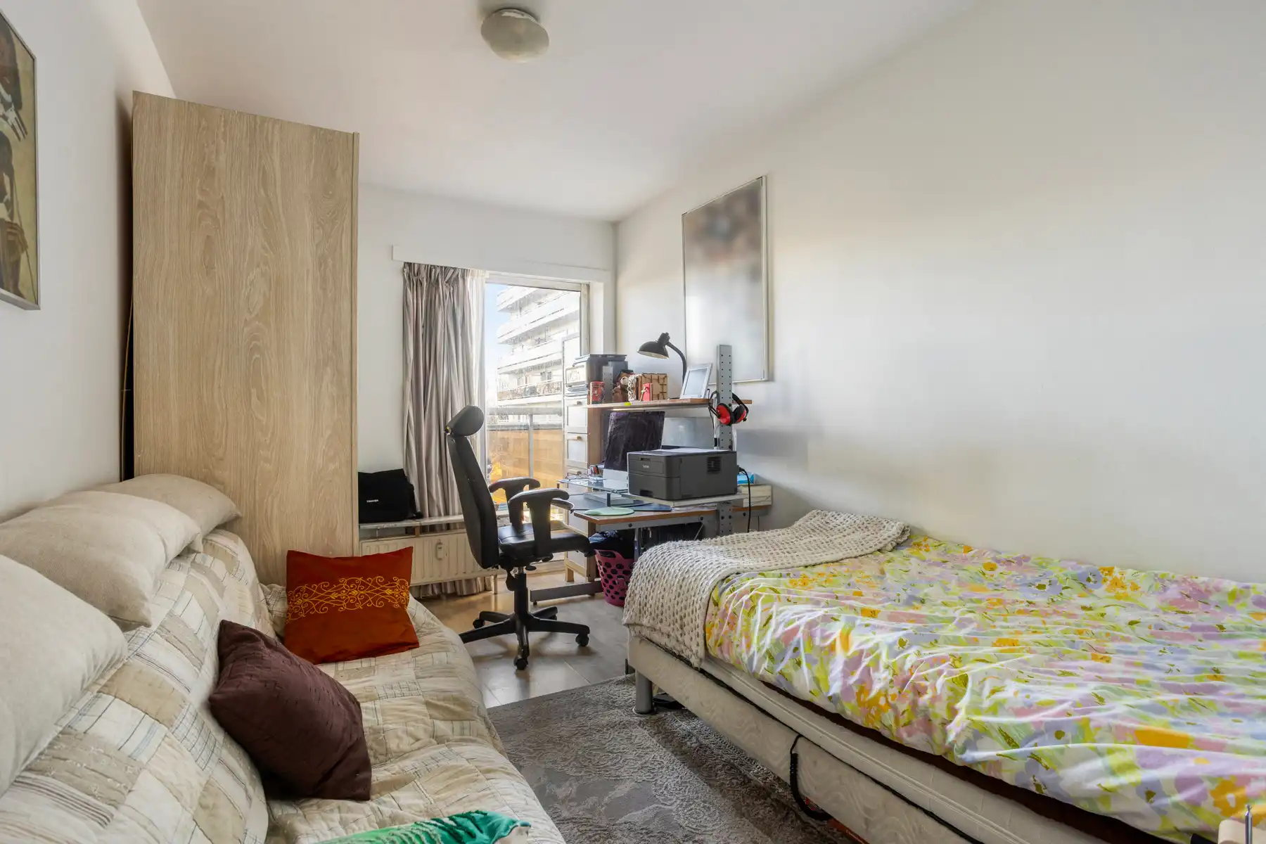 Ruim 3-slaapkamerappartement met terras foto 14