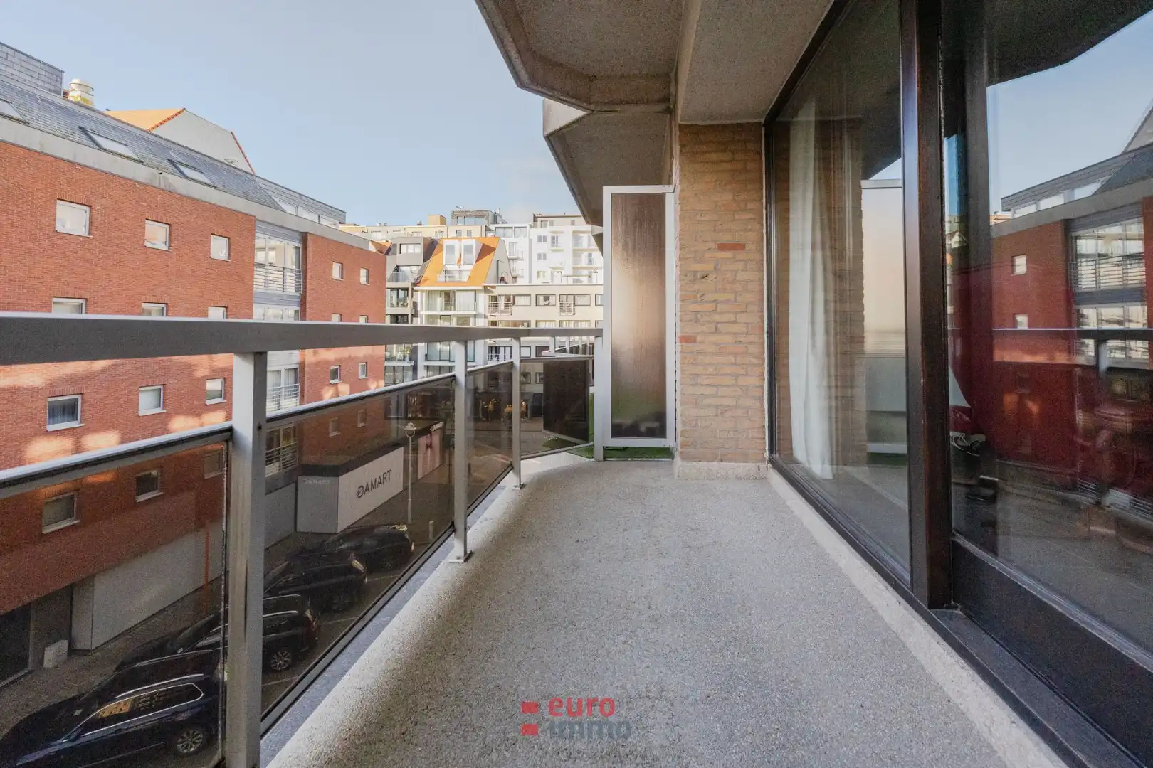 Zuid-west gericht appartement met 2 slaapkamers te koop in onze bruisende badstad! foto 11