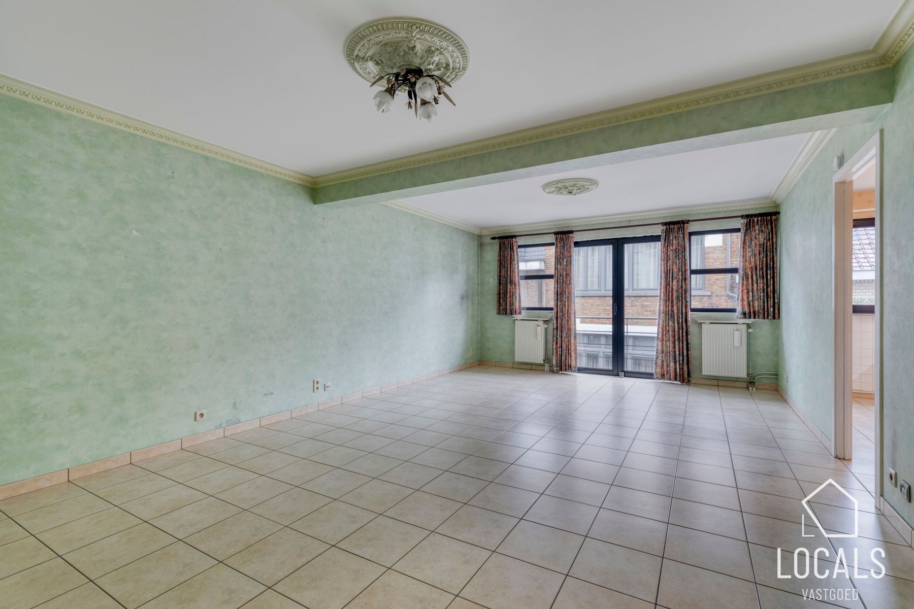Appartement met staanplaats en 2 slaapkamers in het centrum foto 2