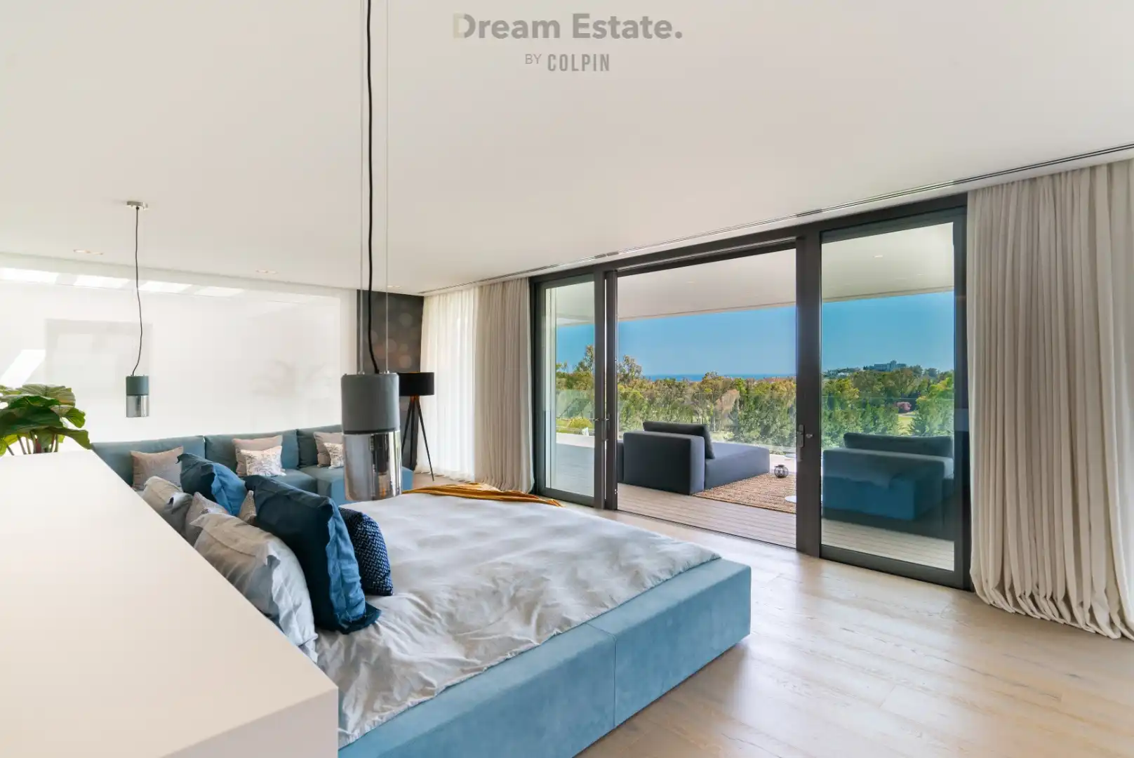 Gloednieuwe moderne eerstelijns golf villa met zeezicht. foto 20