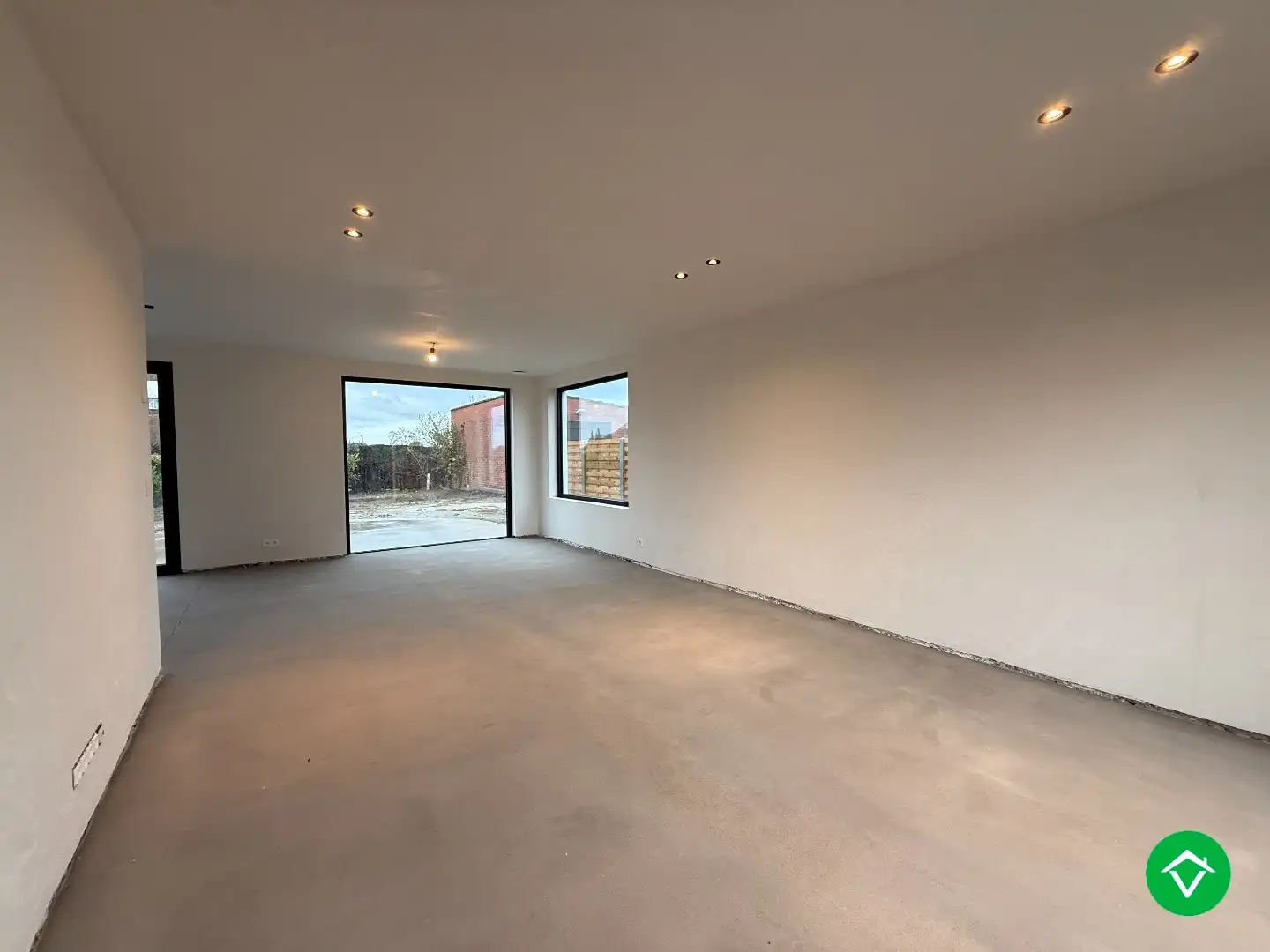 Alleenstaande woning met 3 slaapkamers en tuin op een rustige ligging te Gits foto 3