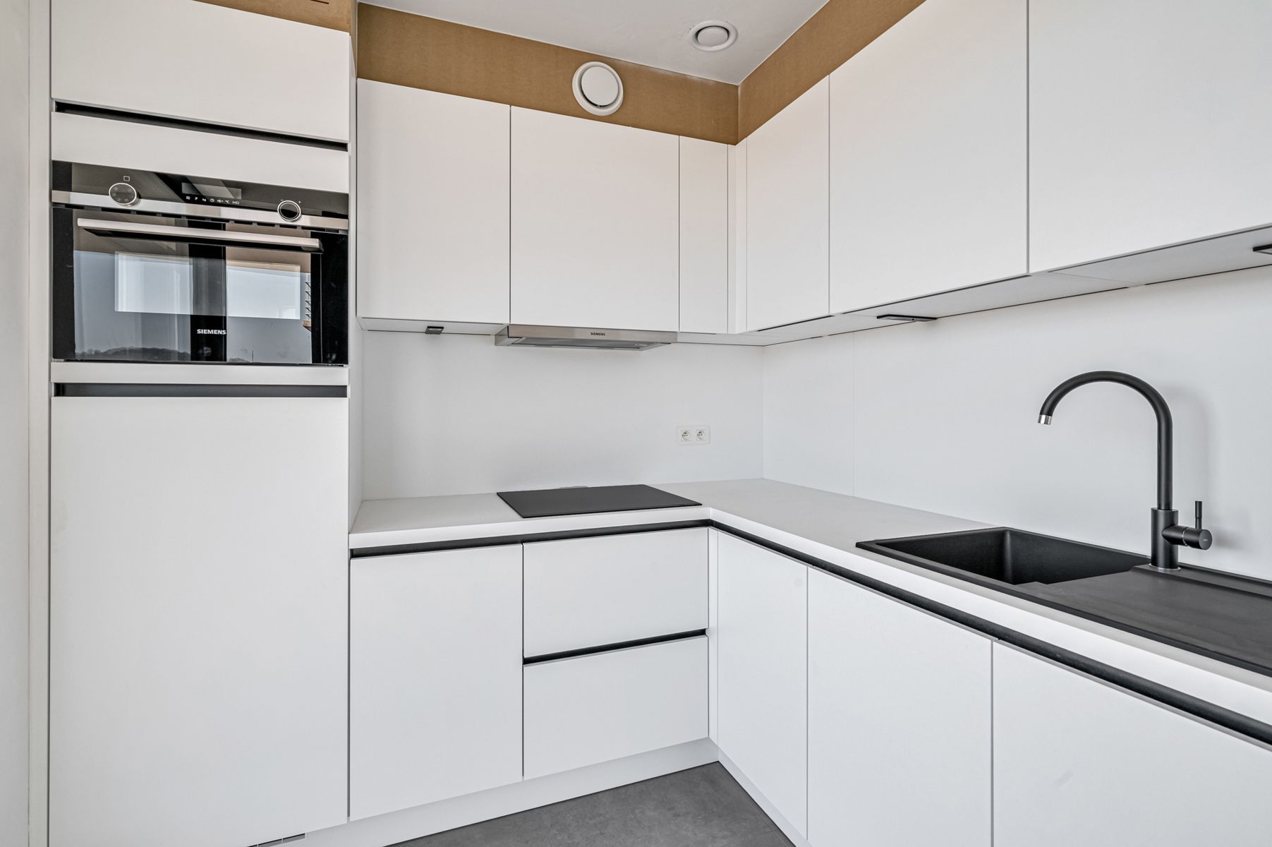 Nieuwbouw appartement op de eerste verdieping foto 4