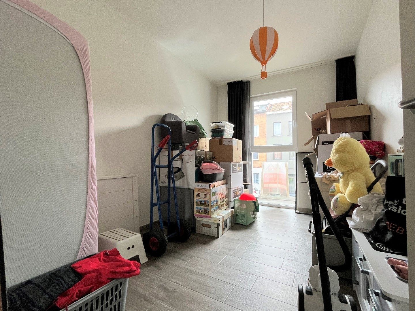 Comfortabel appartement met terras en garage foto 10