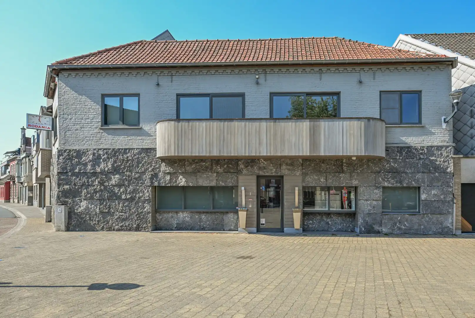 Commerciële ruimte te koop Kerkplein 1 - - 8750 Wingene
