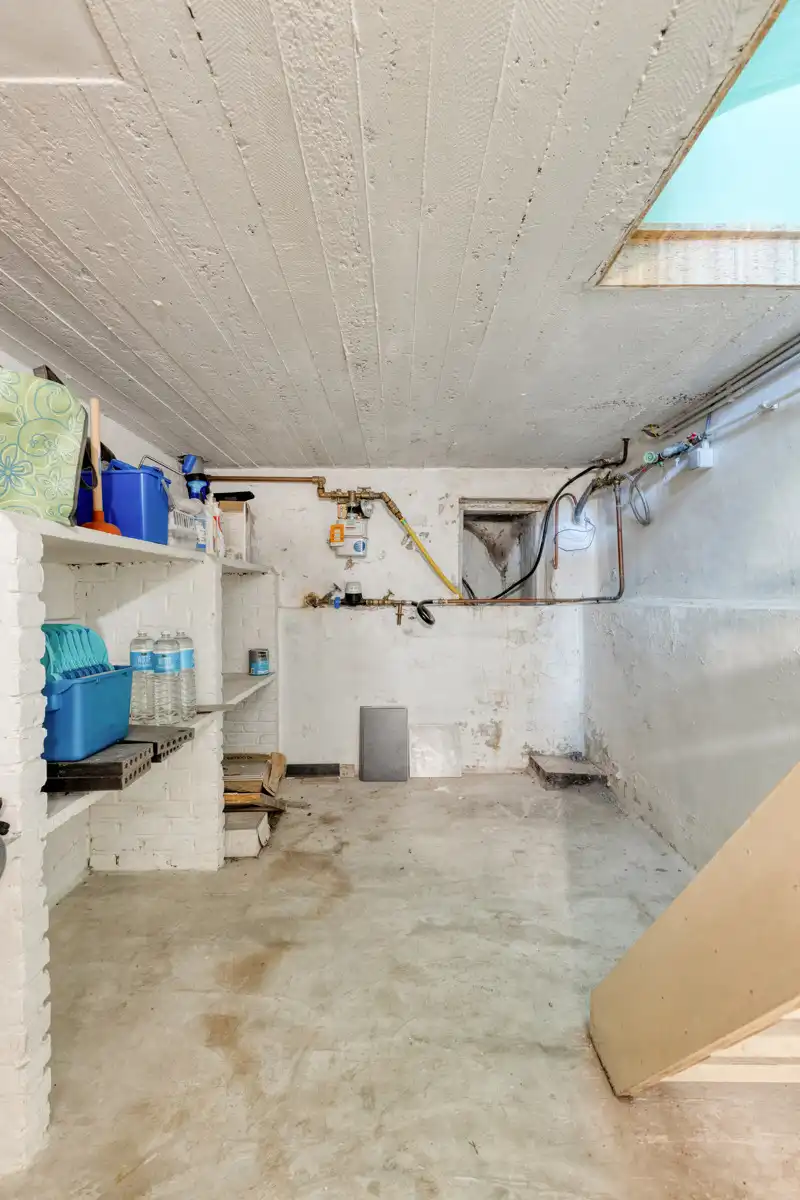 Solide halfopen bebouwing met 3 slaapkamers en garage foto 15