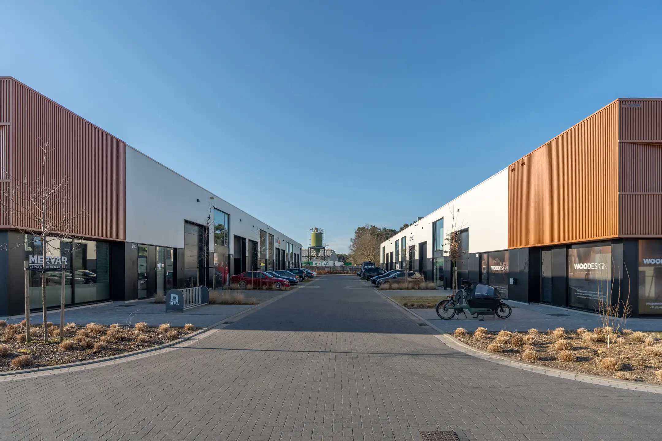 Nieuwbouw KMO-unit met twee autostaanplaatsen te Merksplas. foto 16