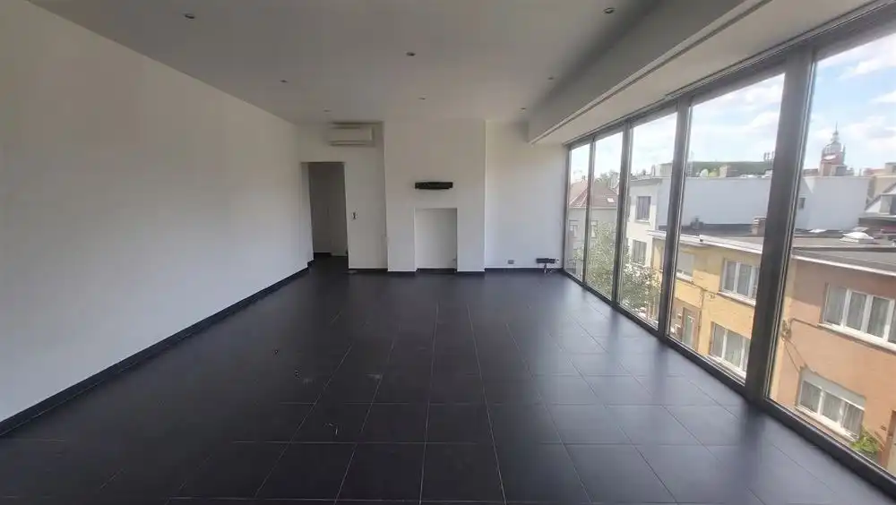 2 slaapkamer appartement  te Borgerhout  foto 2
