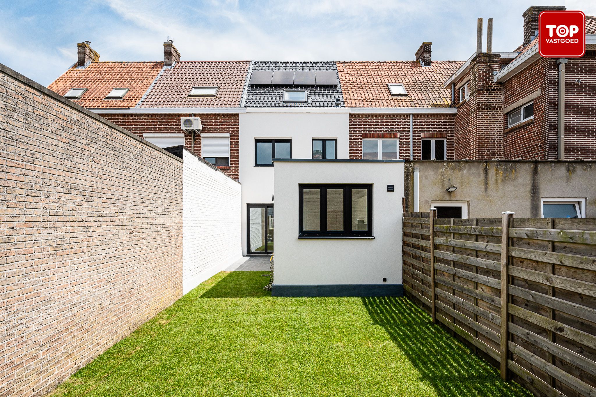 Volledig vernieuwde woning met 3 slaapkamers foto 12