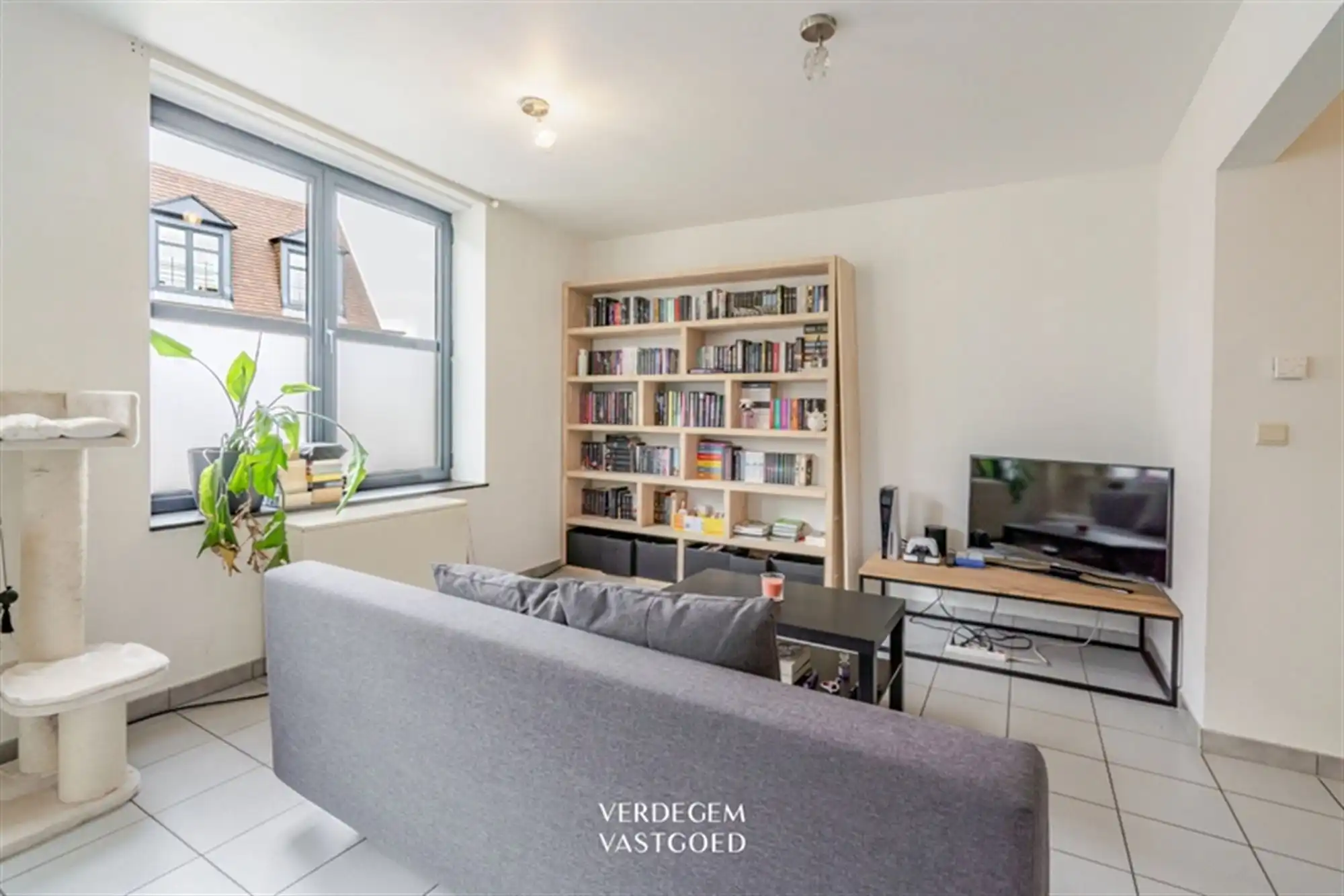 Appartement met 2 slaapkamers en zonnig terras in het dorpscentrum foto 2