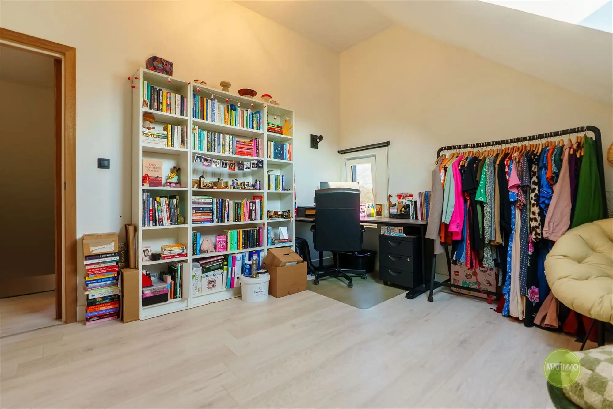 Gerenoveerde, energiezuinige halfopen woning te Meerhout foto 16