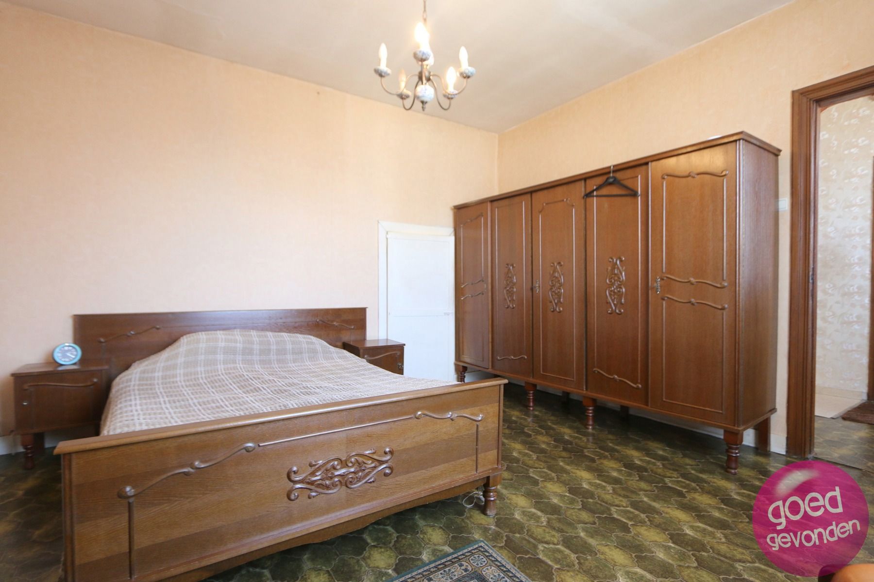 TE RENOVEREN HOEVE - PRACHTIG UITZICHT OP JEKERVALLEI foto 15