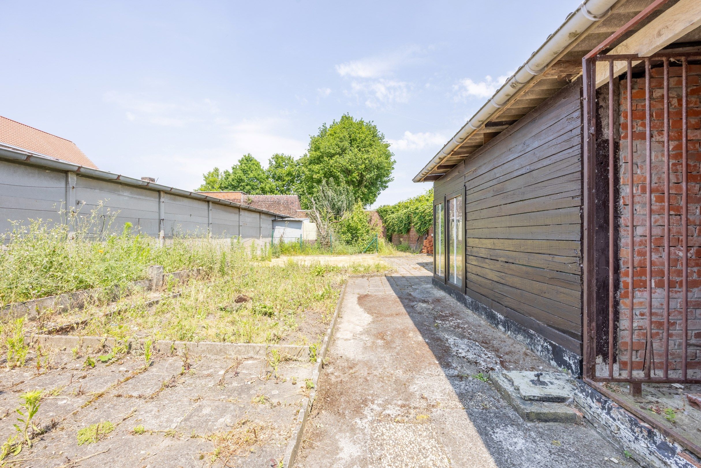 RUIME WONING MET 4 SLAAPKAMERS EN TUIN  foto 13