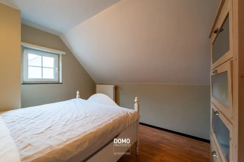 WARME GEZINSWONING VAN 262 M² MET PRACHTIGE TUIN IN HARTJE KORTESSEM  foto 19