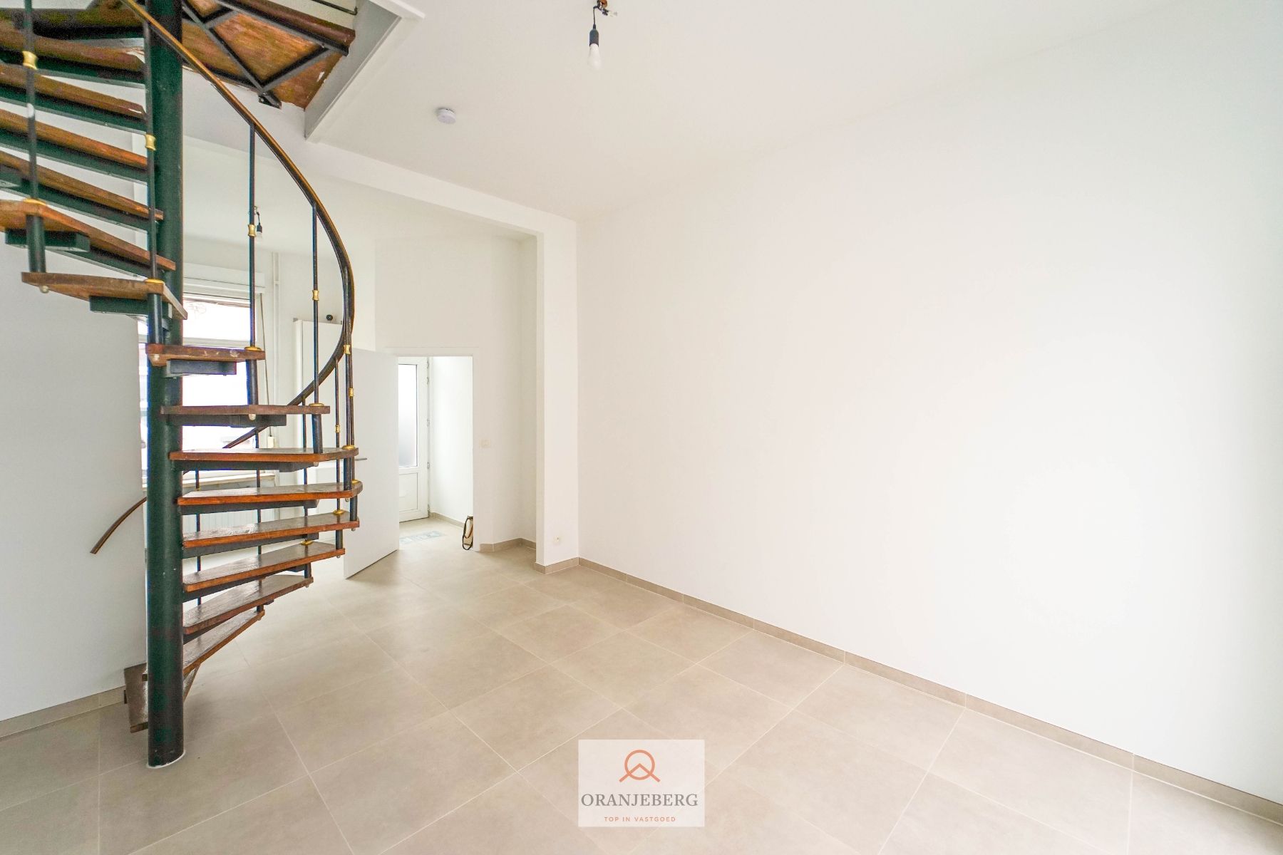 Gezellig instapklaar 2 slpk rijhuisje te koop op TOPligging nabij Gent foto 25