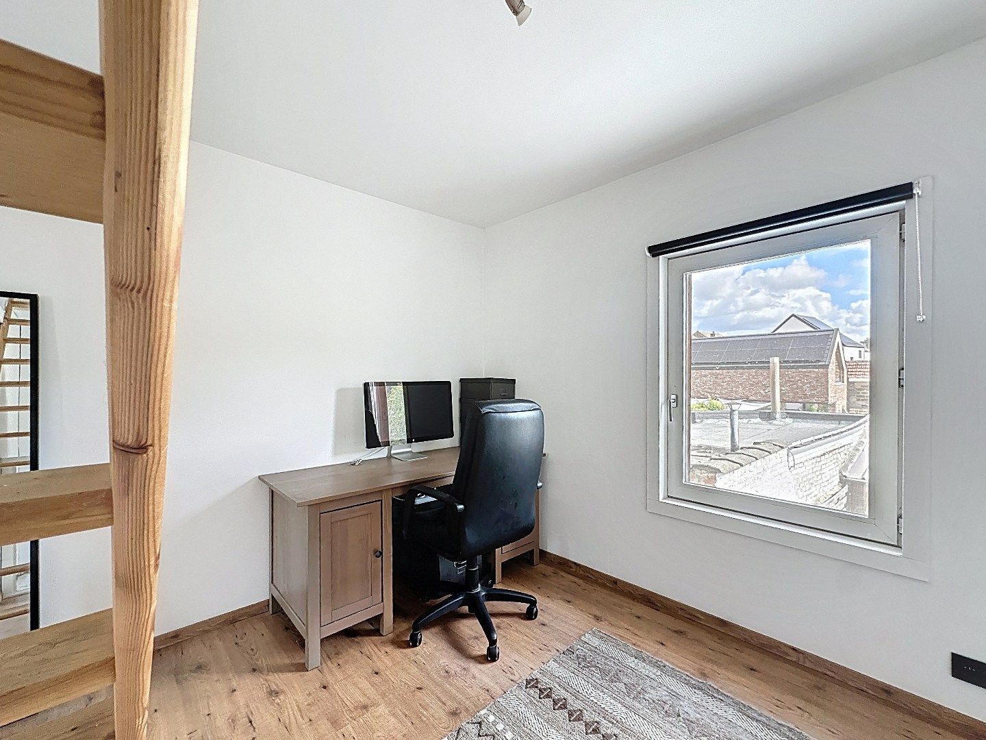 Rijwoning met knusse buitenruimte te Kessel-Lo! foto 15