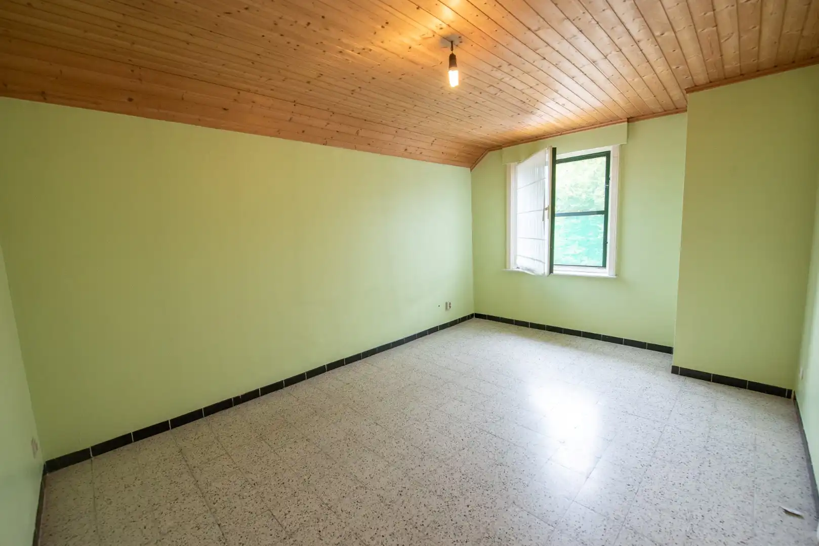 Ruime, open bebouwing te koop met 4 slaapkamers op 696 m² te Zulte foto 13