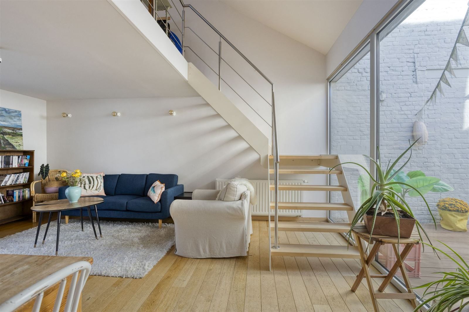 Zeer gezellige woning met 2 slaapkamers + bureau nabij centrum Halle  foto 3