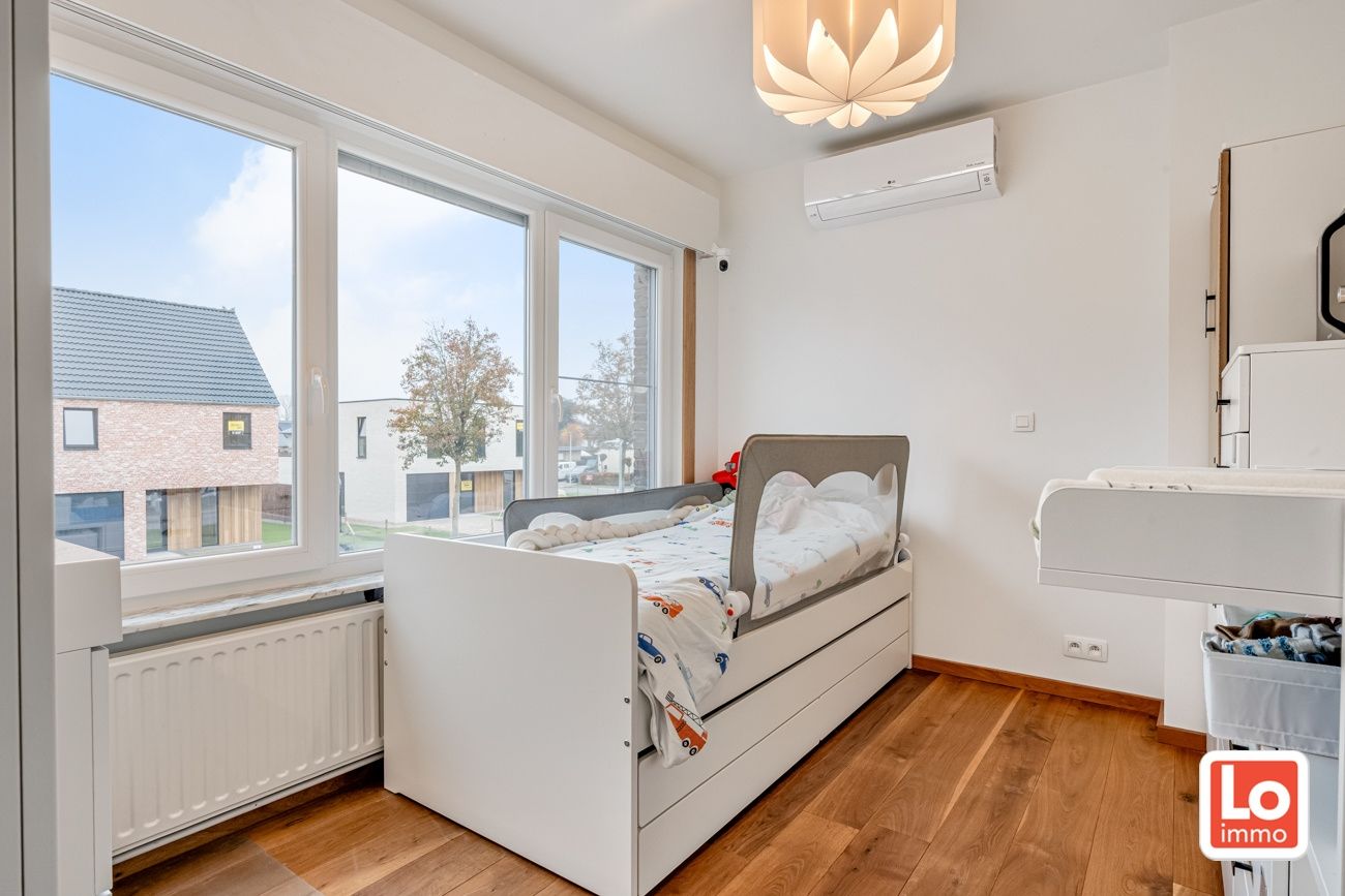 Instapklare gesloten bebouwing met garage op een rustige en goede locatie in wijk ‘Lobos’ nabij het centrum van Lochristi! foto 12