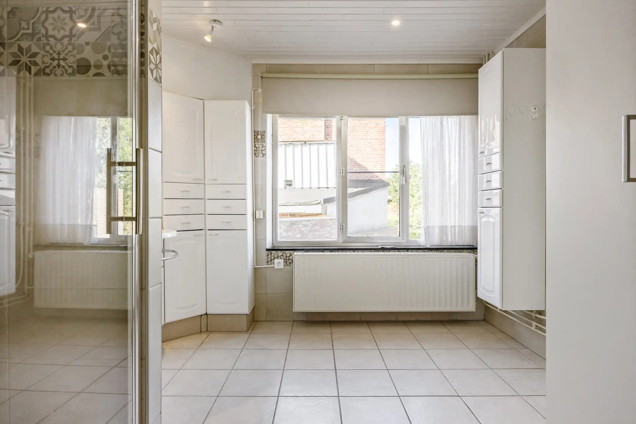 Ruime woning met garage en terras in Herderen foto 15