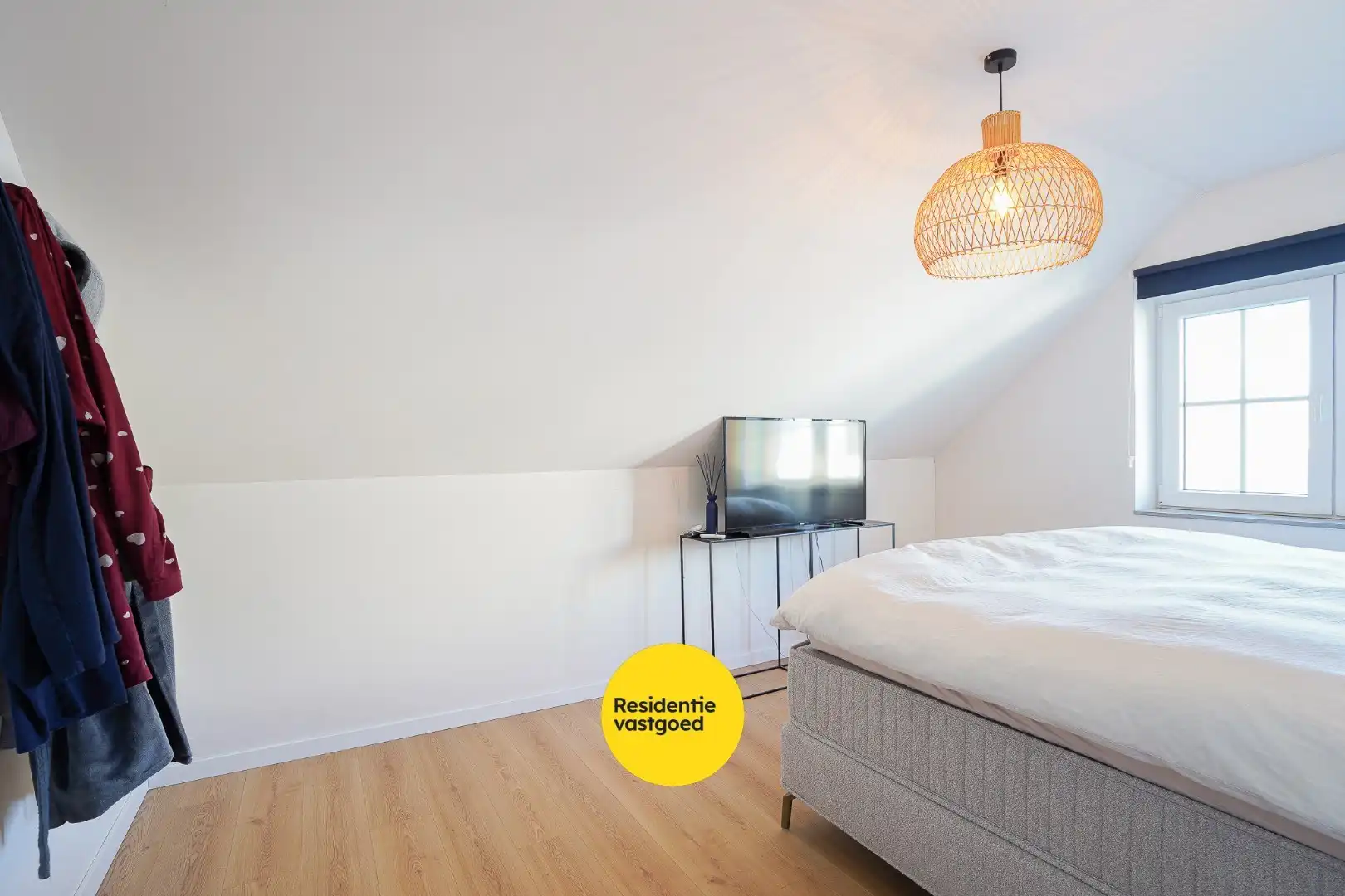 Recent, luxueus afgewerkte woning foto 19