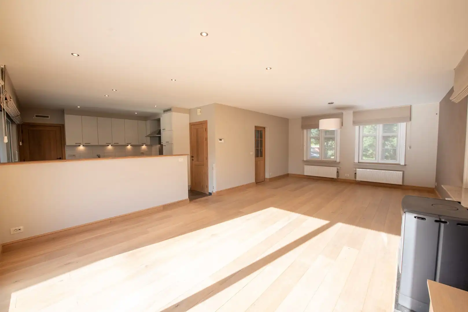 Prachtig afgewerkte woning met 4 slaapkamers TE HUUR in Olsene foto 5