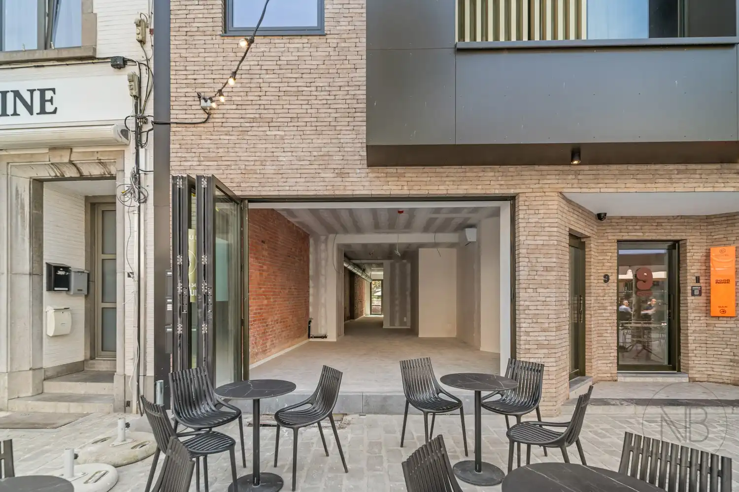 Commercieel pand te huur in hartje Hasselt foto 3