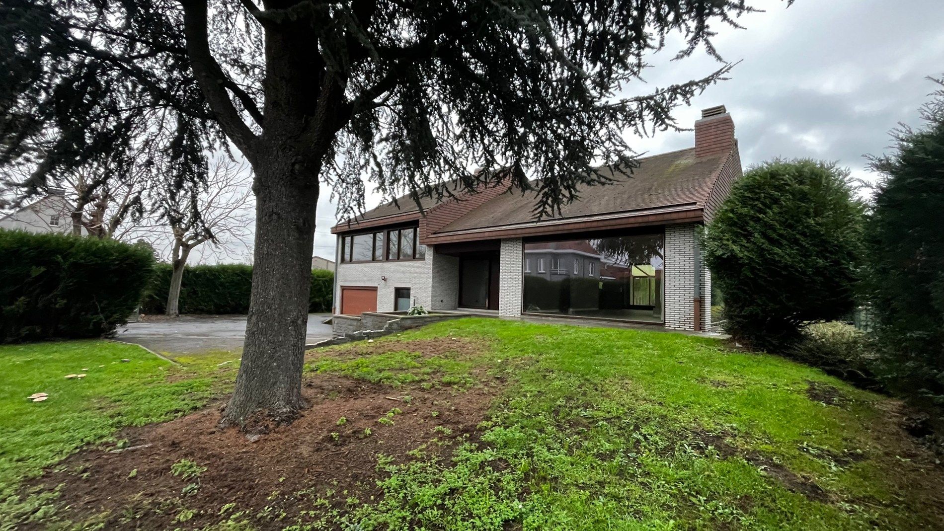 Grote woning op 1518 m² met 5 kamers & een grote garage foto 17