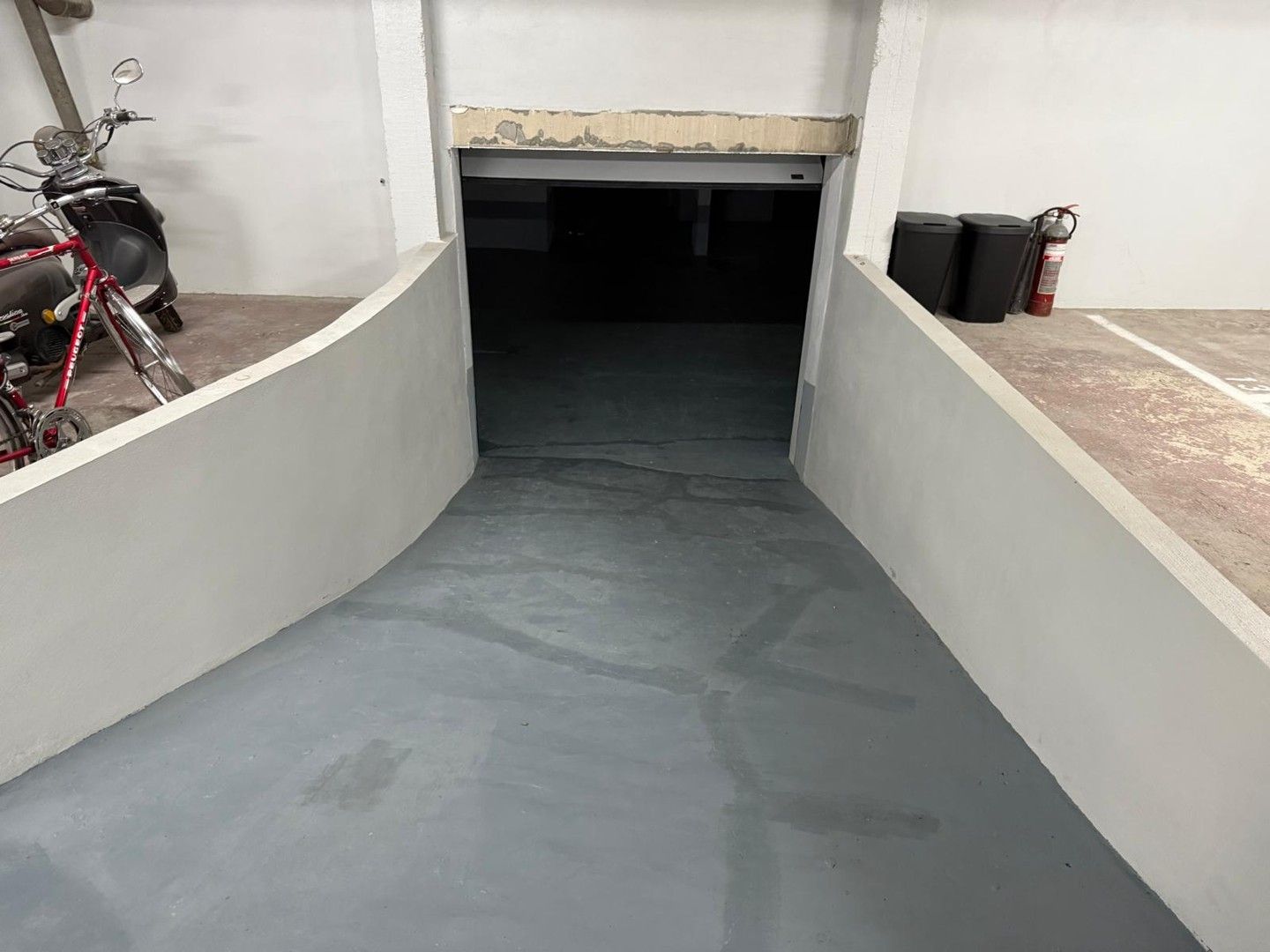 GARAGES foto 2
