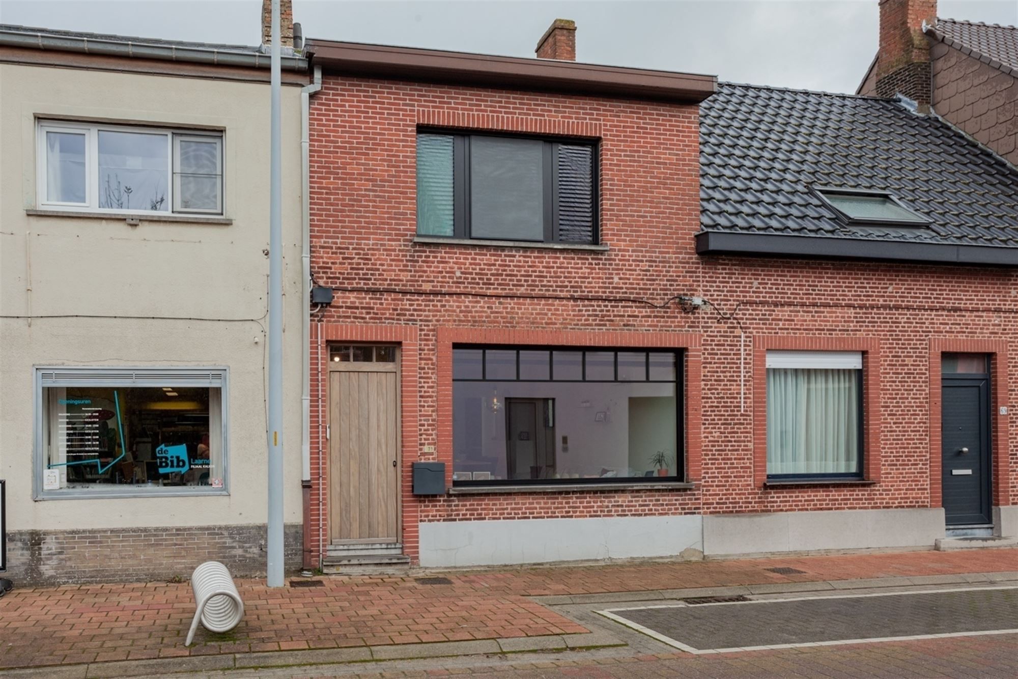 Instapklare woning met tuin, Centrum Kalken! foto {{pictureIndex}}