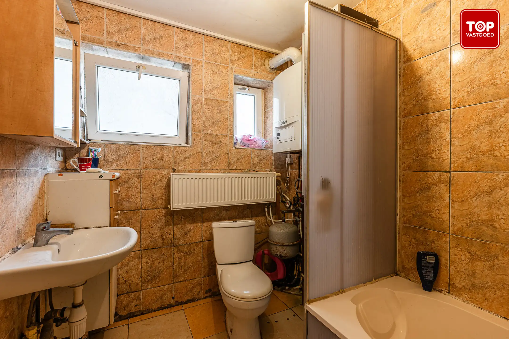 Te renoveren appartement met privé-ingang en tal van mogelijkheden. foto 19