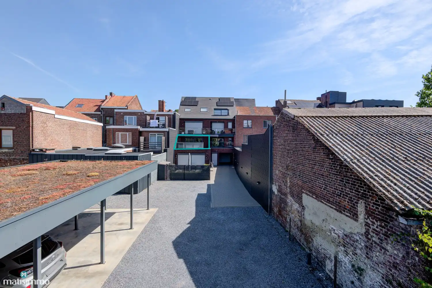 INSTAPKLAAR APPARTEMENT MET ZONNEPANELEN, AUTOSTAANPLAATS EN KELDERBERGING IN DE STADSKERN VAN TONGEREN foto 19