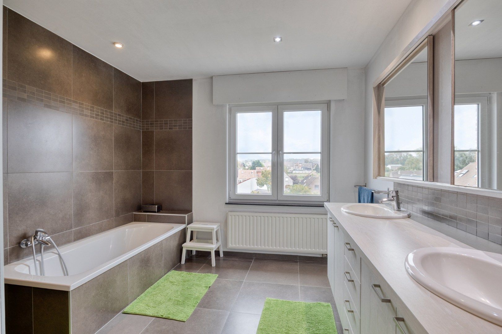  Open bebouwing met 4 ruime slaapkamers, bureau en 2 garages, tuin en terras in Bertem – EPC 133 kWh/m² foto 24