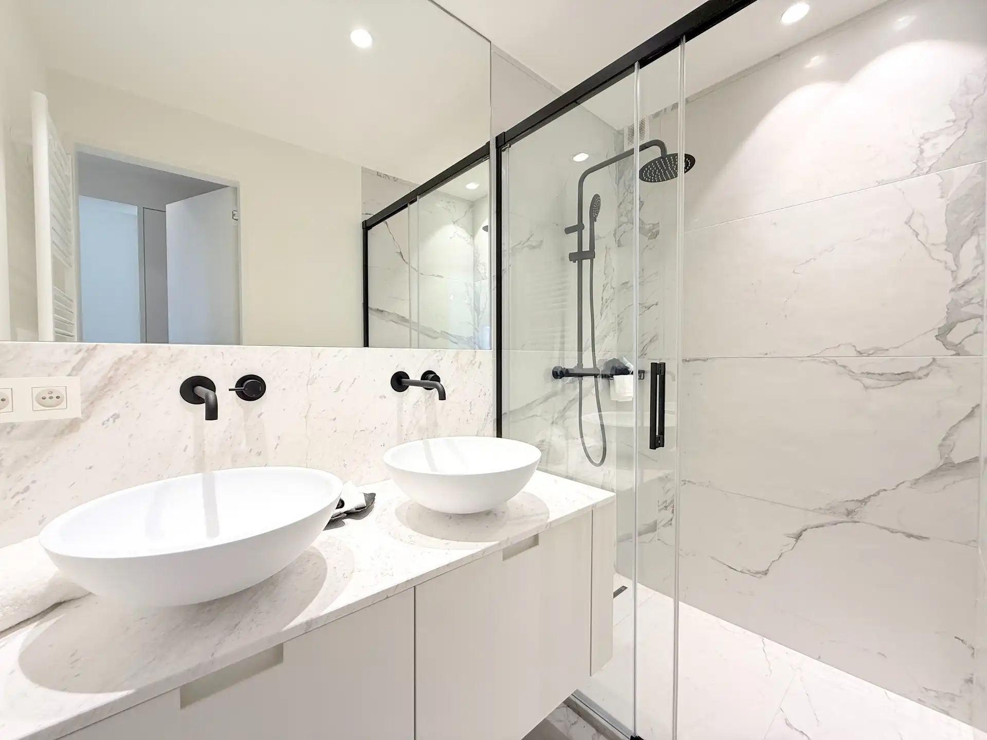 Gerenoveerd appartement in centrum Knokke foto 8