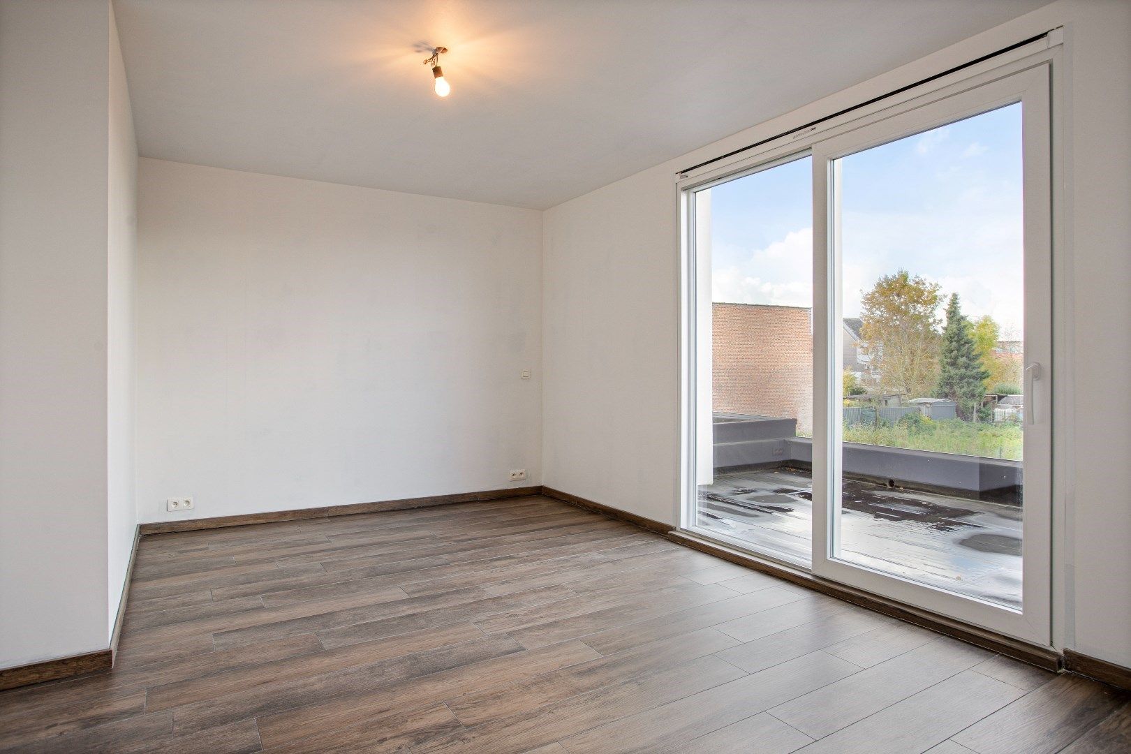 Uitstekend gelegen nieuwbouw appartement foto 8