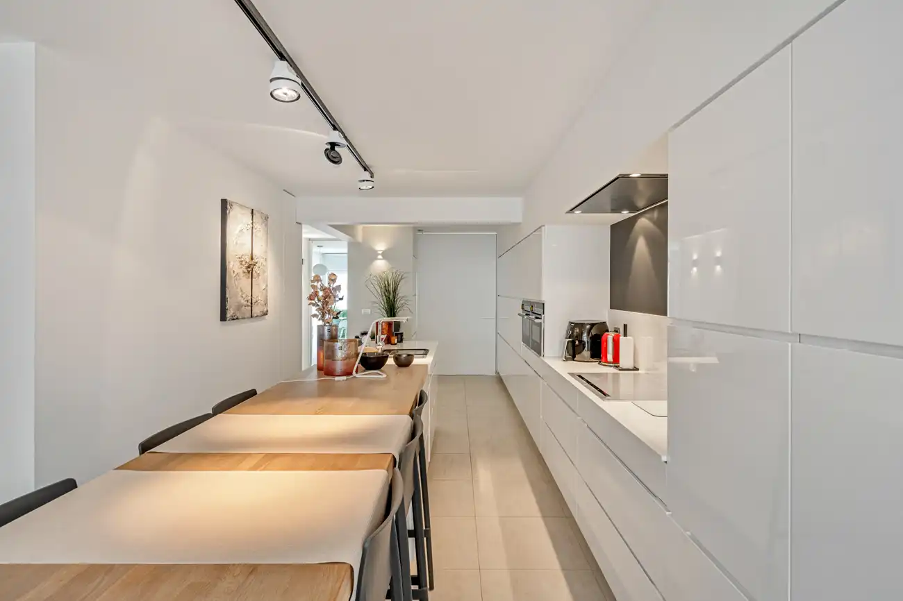 STIJVOL TWEEKAMER APPARTEMENT CENTRUM KNOKKE . foto 12