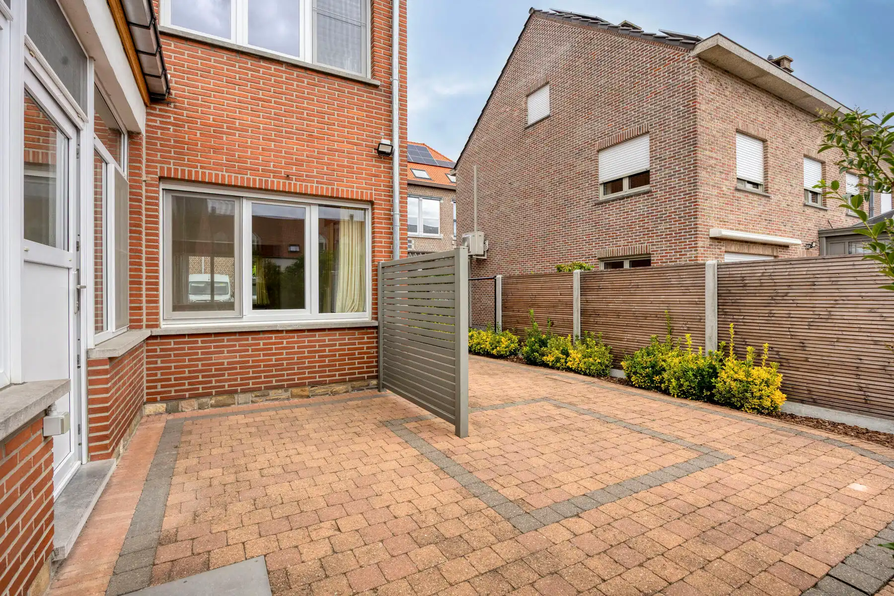 Halfopen bebouwing met minstens 3 slpk in doodlopende straat foto 27