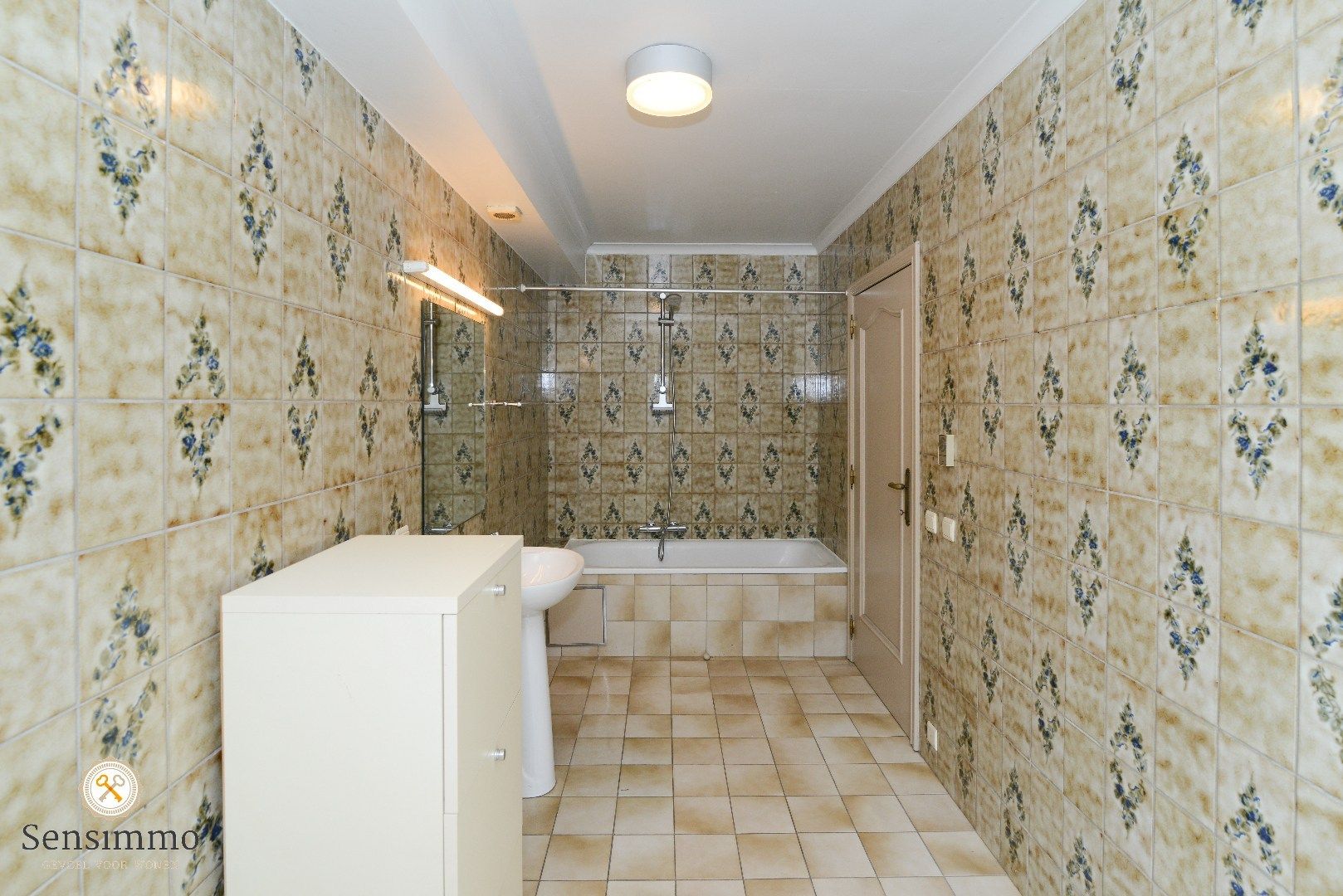 Instapklaar 1-slaapkamerappartement met terras en tuinzicht in Genk – ideaal als investering! foto 10